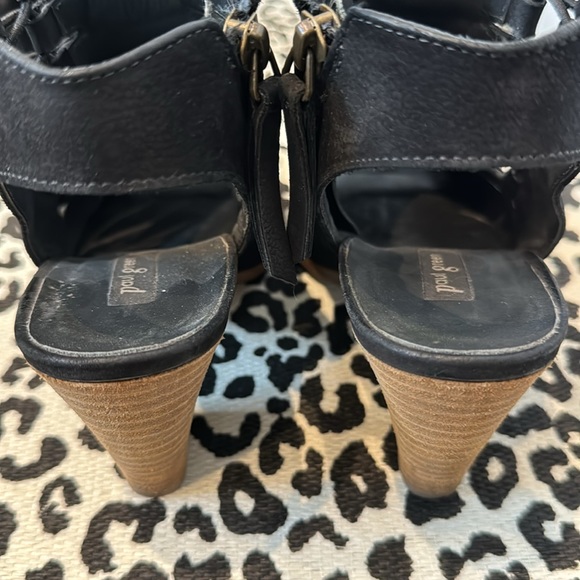 Paul Green suede booties - Picture 4 of 7